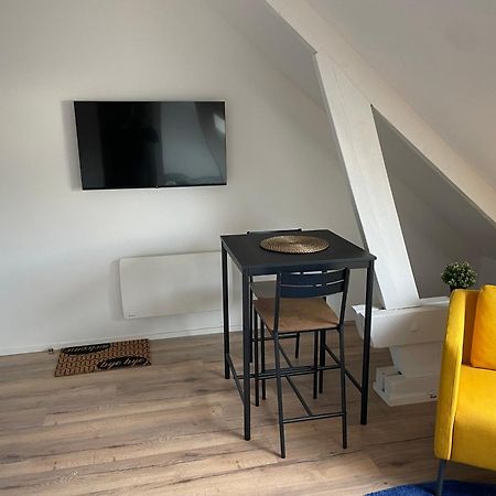 Studio 303 - Hyper Centre - Integralement Renove - Toutes Commodites A Pied แซงต์-นาแซร์ ภายนอก รูปภาพ